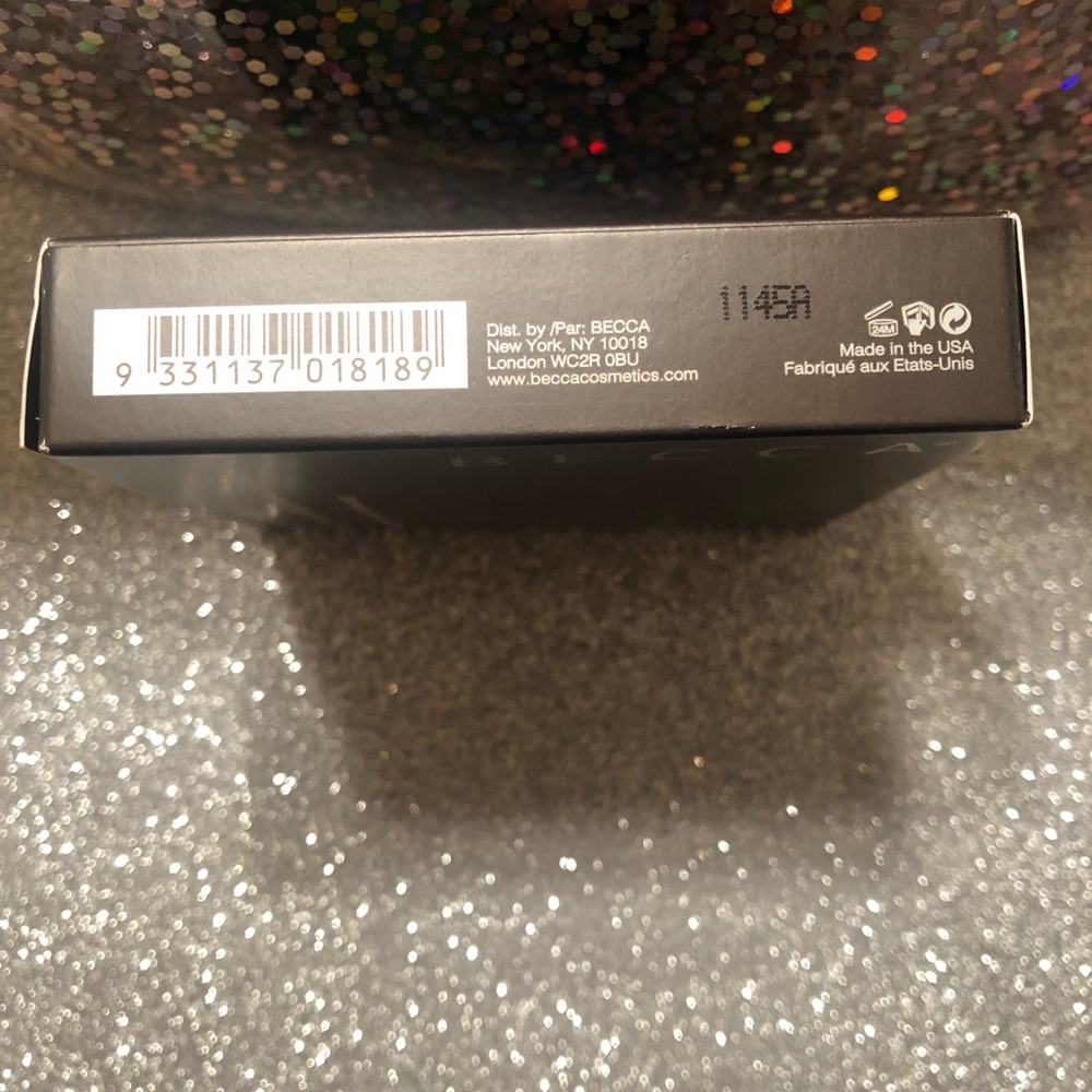 BNIB! BECCA Shimmering Skin Perfector Pressed Highlighter in OPAL 💎💖 - Picture 7 of 9